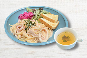 イカと明太子の豆乳クリームパスタ